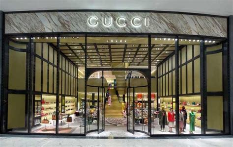 gucci dubai mall opening hours|gucci a&e.